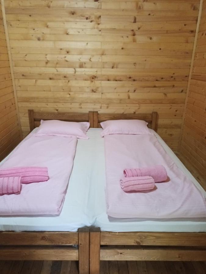 Lolini Bungalovi Novi Sad Exteriér fotografie